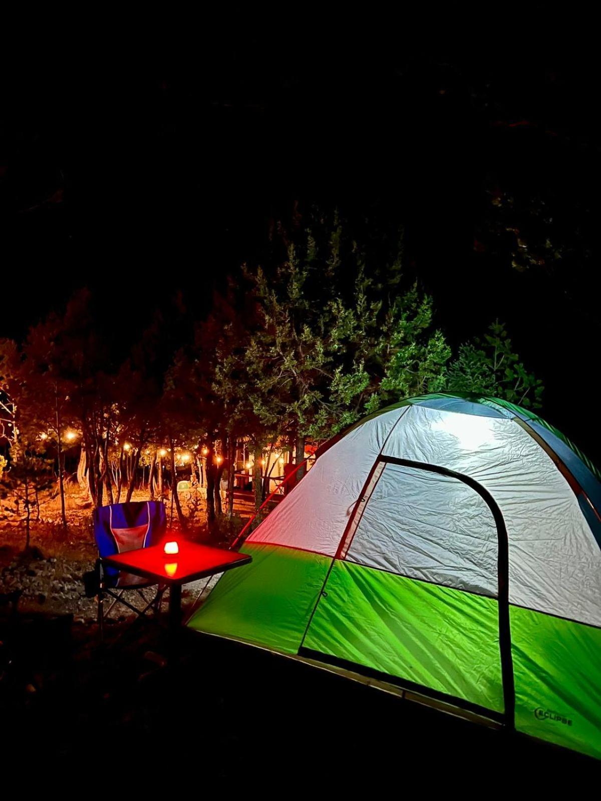 Camping En La Sierra De Arteaga Los Lirios Esterno foto